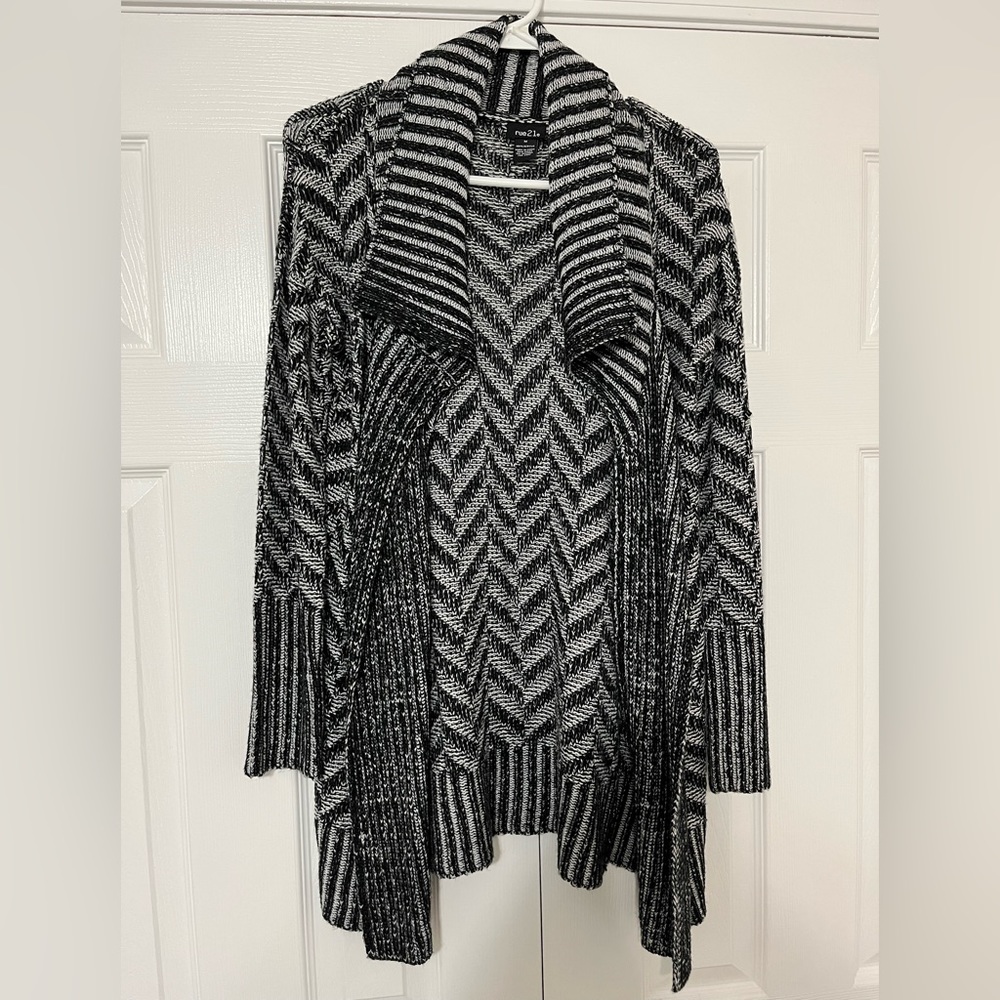 Rue 21 Cardigan, black and white; size M